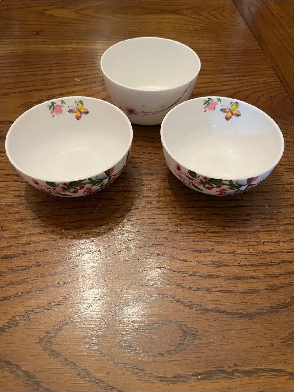 Set of 3 White Ceramic Bowls with Floral & Butterfly Pattern‎